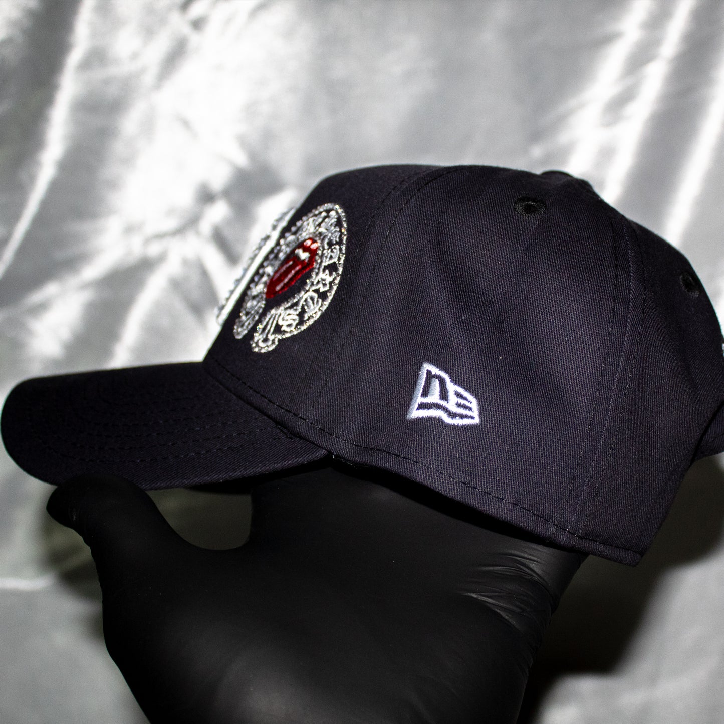 DBA New York Yankees Chrome (A-FRAME)