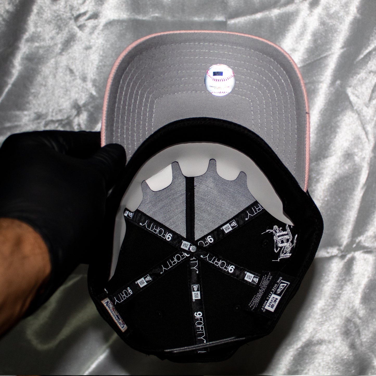 DBA Boston Pink/Black (A-FRAME)